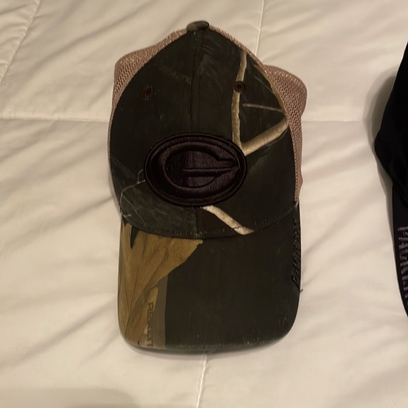 Green Bay Packer hats - Picture 2 of 11